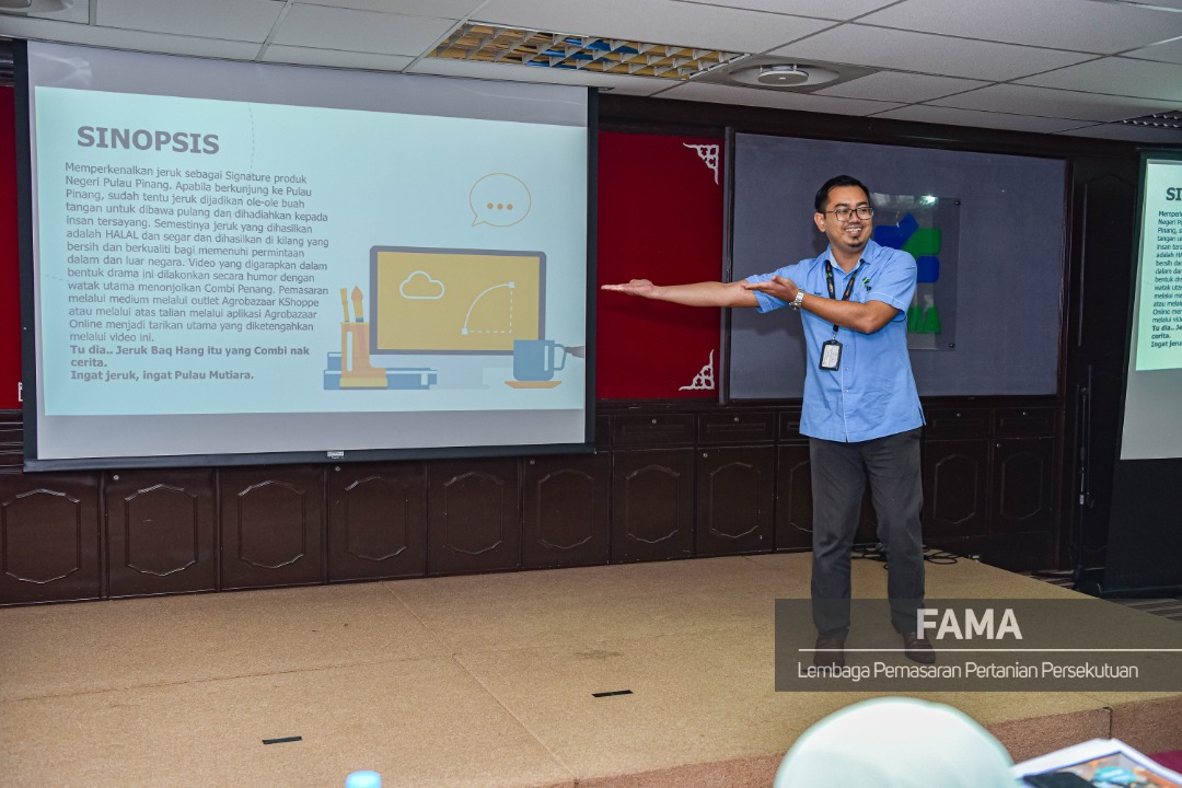 25 September 2020 | Jumaat | 9.30pagi | Program Pembentangan Video Pendek Berkaitan Signature Produk Sempena Pertandingan Piala Ketua Pengarah | Ibupejabat FAMA. Pembentangan Pertandingan Video Pendek Digital Zone Apprentice (DZA) Piala Ketua Pengarah FAMA merupakan penilaian peringkat akhir oleh panel juri FAMA berdasarkan dari video-video yang telah dihasilkan oleh kakitangan FAMA Negeri.