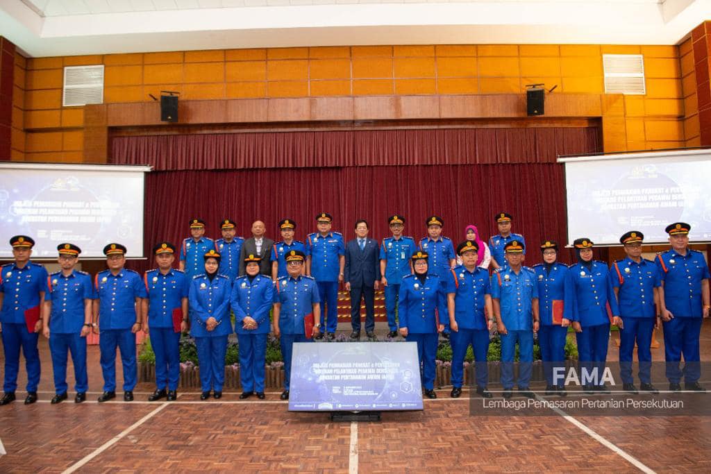 5 Disember 2022 | 8.30 pagi | Institut Latihan FAMA, Port Dickson, Negeri Sembilan | Majlis Pemakaian Pangkat & Penyerahan Watikah Pelantikan Pegawai Bersekutu Angkatan Pertahanan Awam (APM) Sempena Perasmian Bengkel Gerak Kerja SKT FAMA Tahun 2023