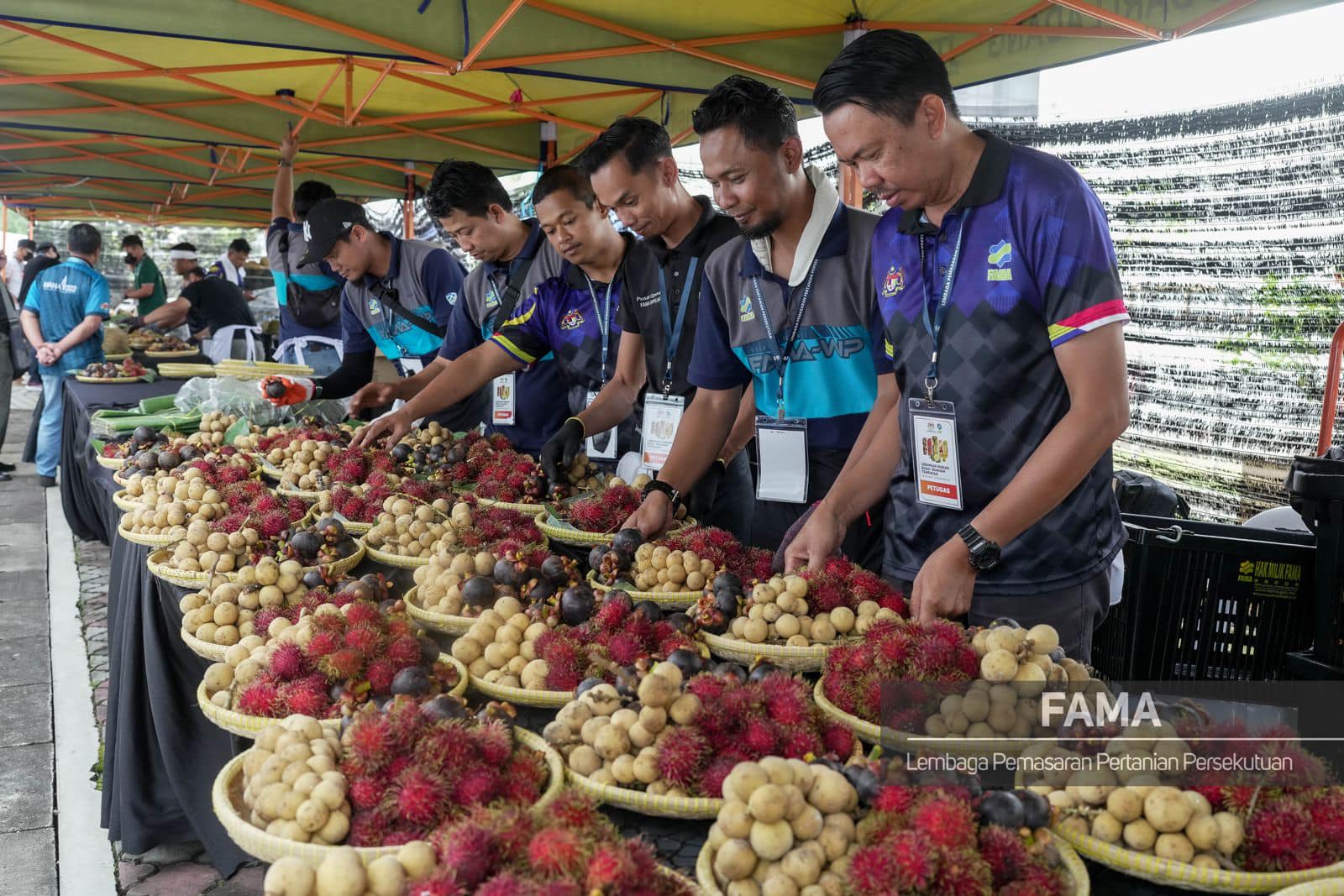 29 November 2023 | Rabu | Jom Makan Buah-Buahan Tempatan @ Parlimen Malaysia | Parlimen Malaysia, Kuala Lumpur.