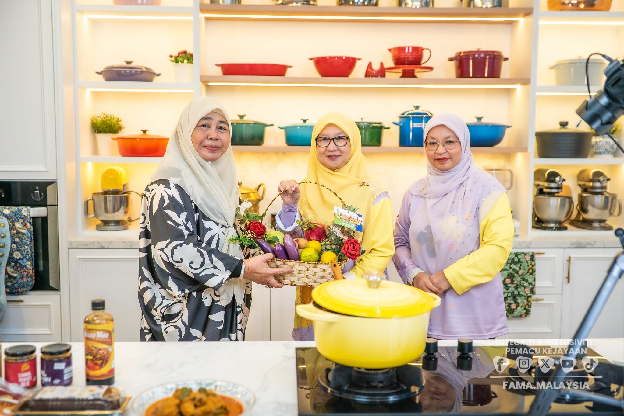 17 Julai 2027 | Lawatan Kerja Puspanita Fama Ke Zaidah Ibrahim Food SDN. BHD. | Zaidah Ibrahim Food Sdn. Bhd., Puchong, Selangor